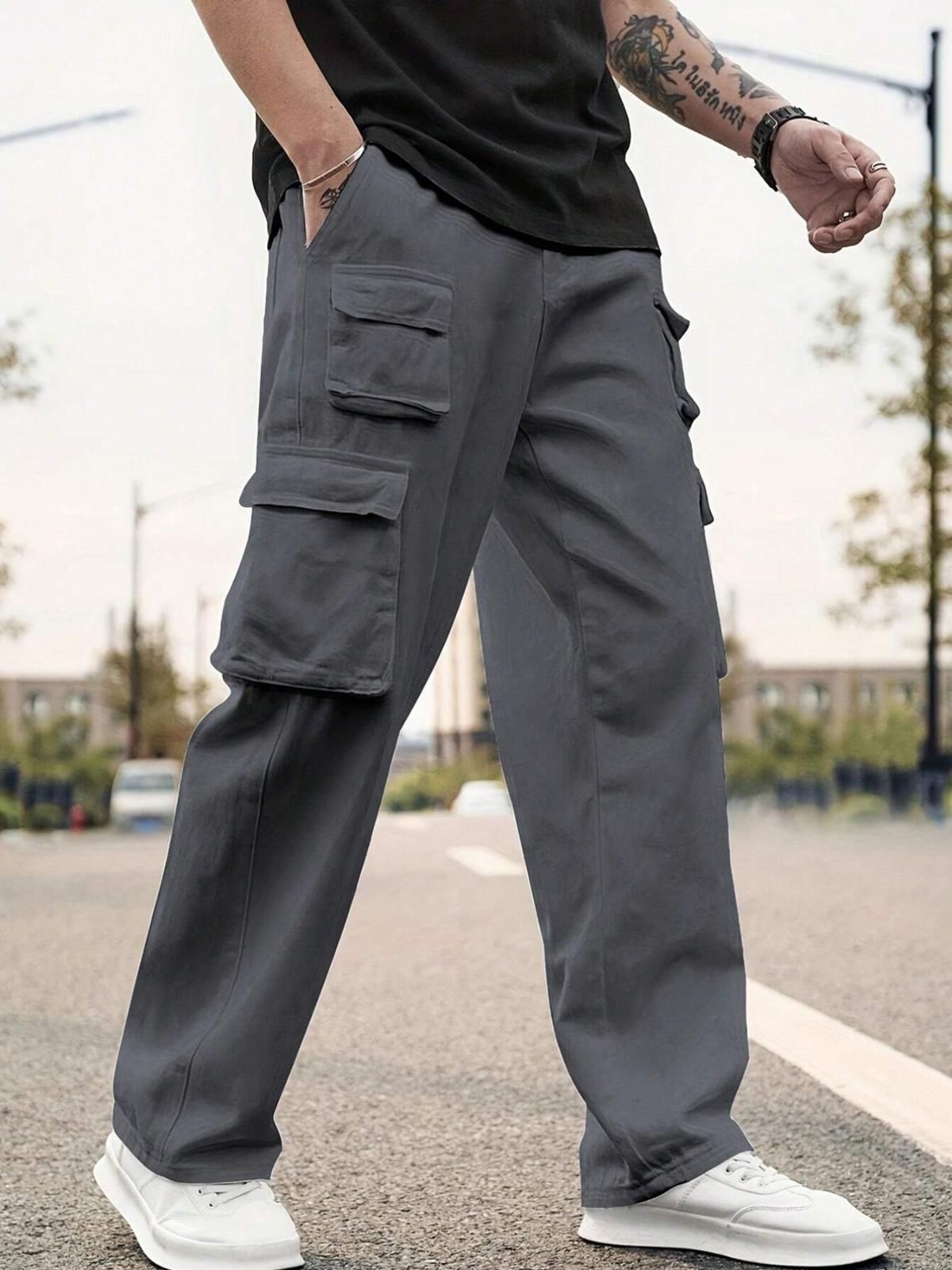 UrbanFlex Men Relaxed-Fit Cargo Pants - Comfortable and Stylish Casual Wear for Everyday Use